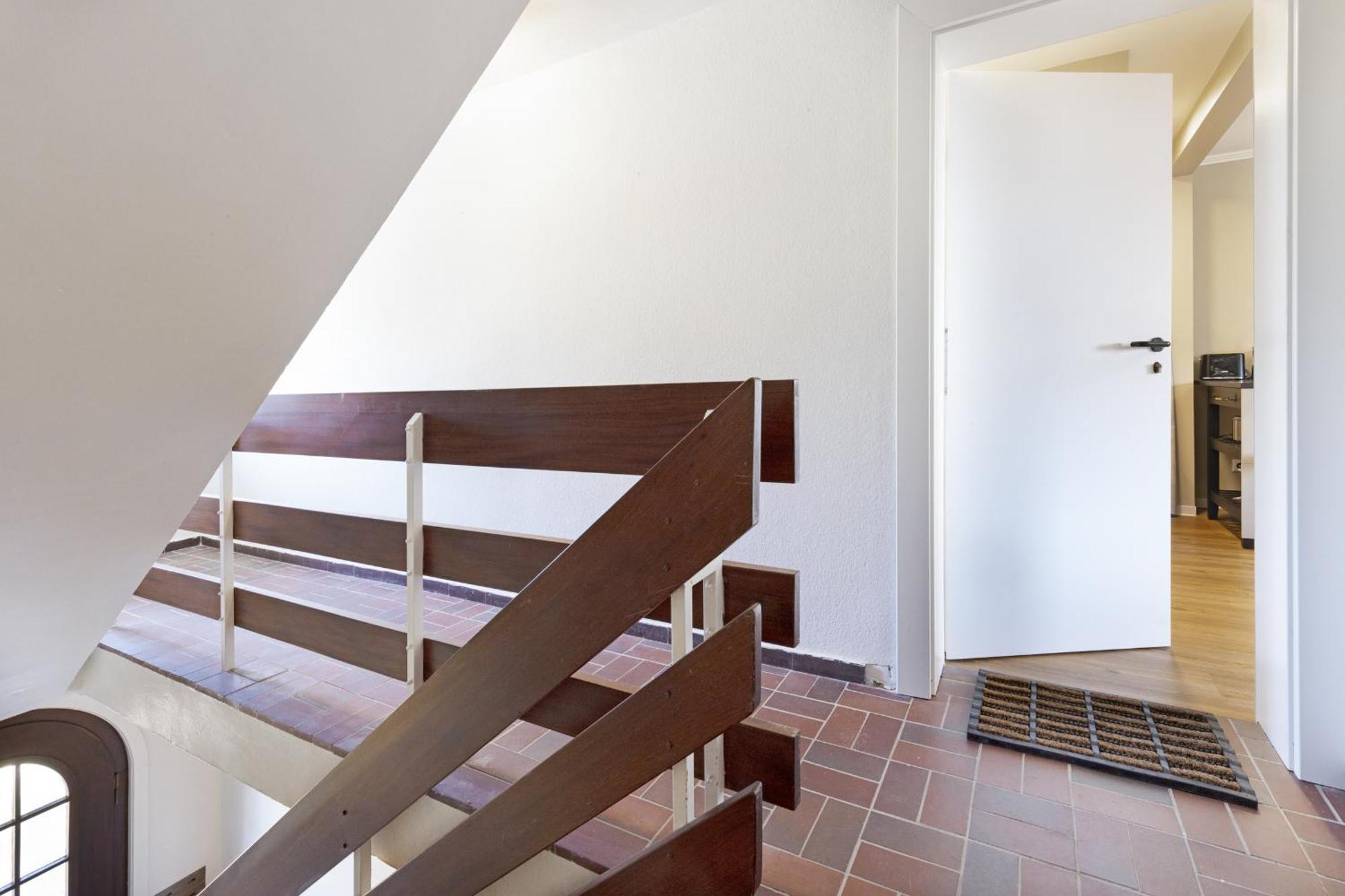 Hideaway Apartment *