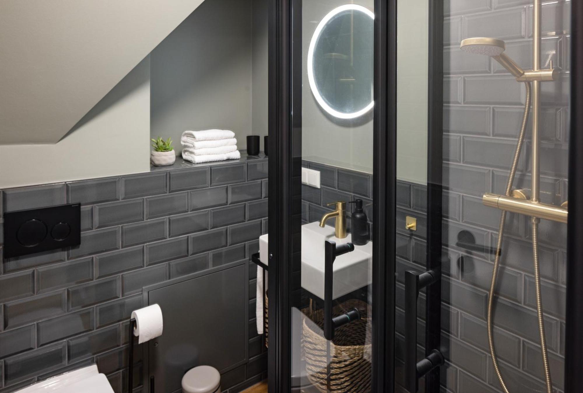 Apartment Hideaway